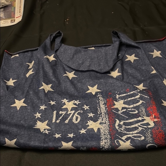 Blue Sleeveless Crew Neck Tank Top with Patriotic Graphic Design - Picture 1 of 1
